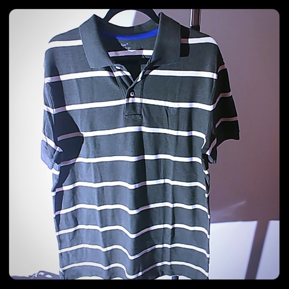 Gap XL athlete polo